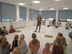 Z lasowiackiej zagrody – źródła folkloru lasowiackiego (27)